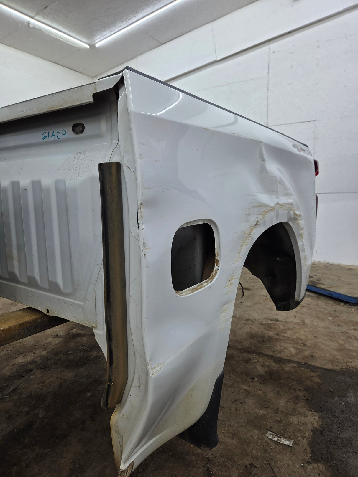 2019-2026 Chevrolet Silverado 1500 5'9" Short Truck Bed