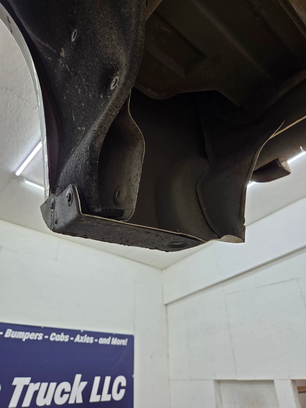 2019-2026 Chevrolet Silverado 1500 5'9" Short Truck Bed