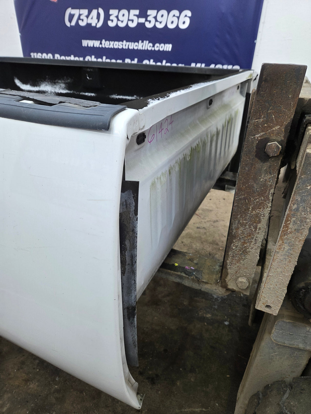 2007-2013 GMC Sierra 1500 2500 3500 HD 8' Long Truck Bed