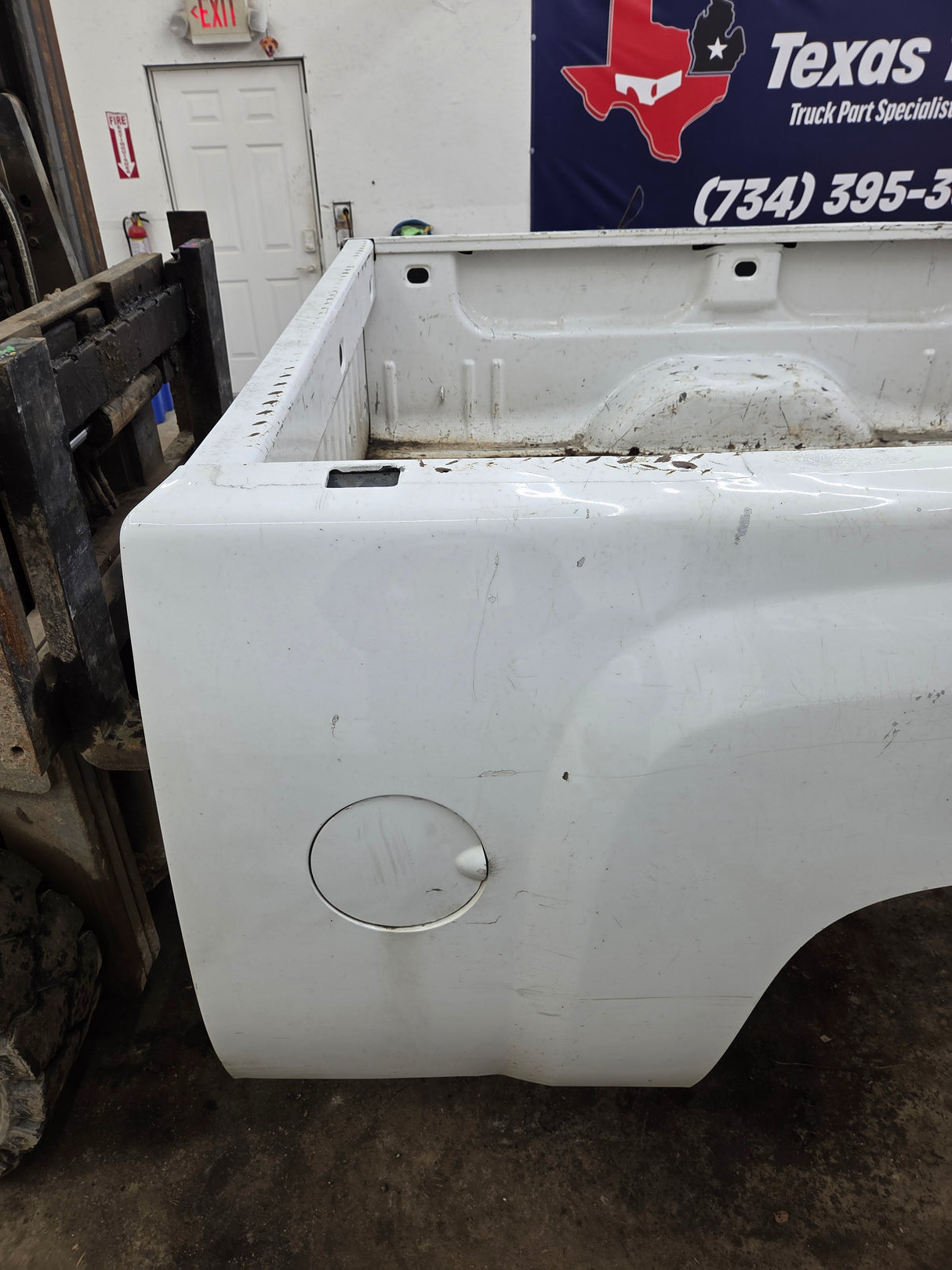 2007-2013 Chevrolet Silverado 1500 2500 3500 HD 6' 6" Short Truck Bed