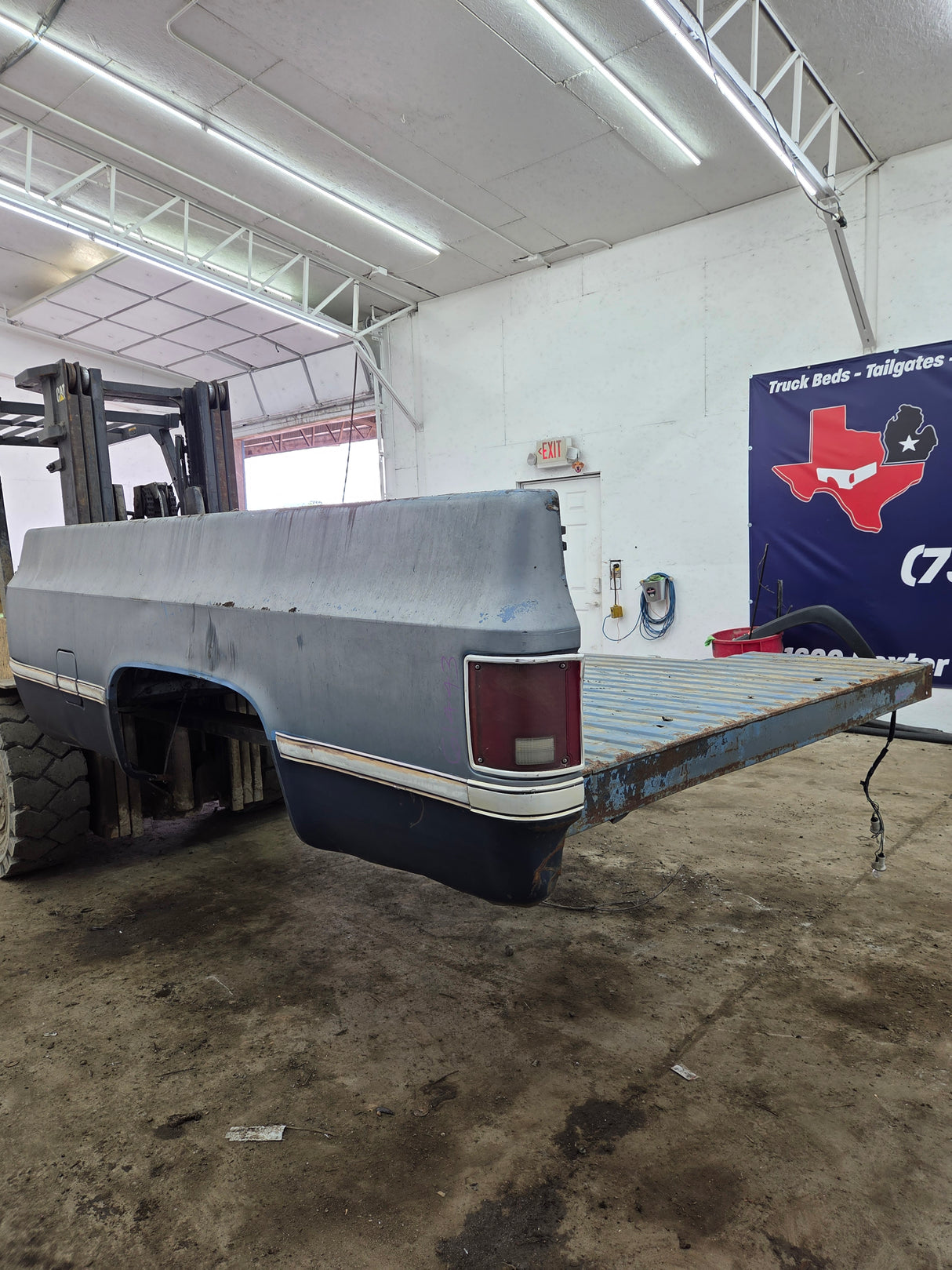 1979-1987 Chevrolet / GMC Square Body 8' Long Bed C10 C15 C20 C25 C35 K10 K15 K20 K25 K35