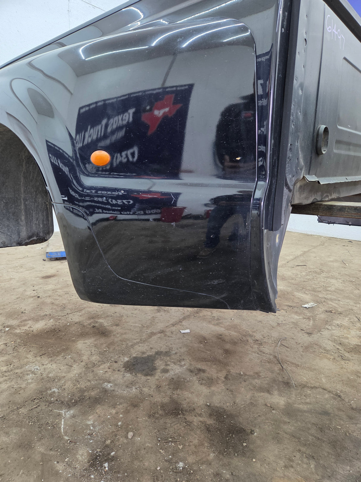 1999-2010 Ford Super Duty F250 F350 6' 9" Dually Short Truck Bed