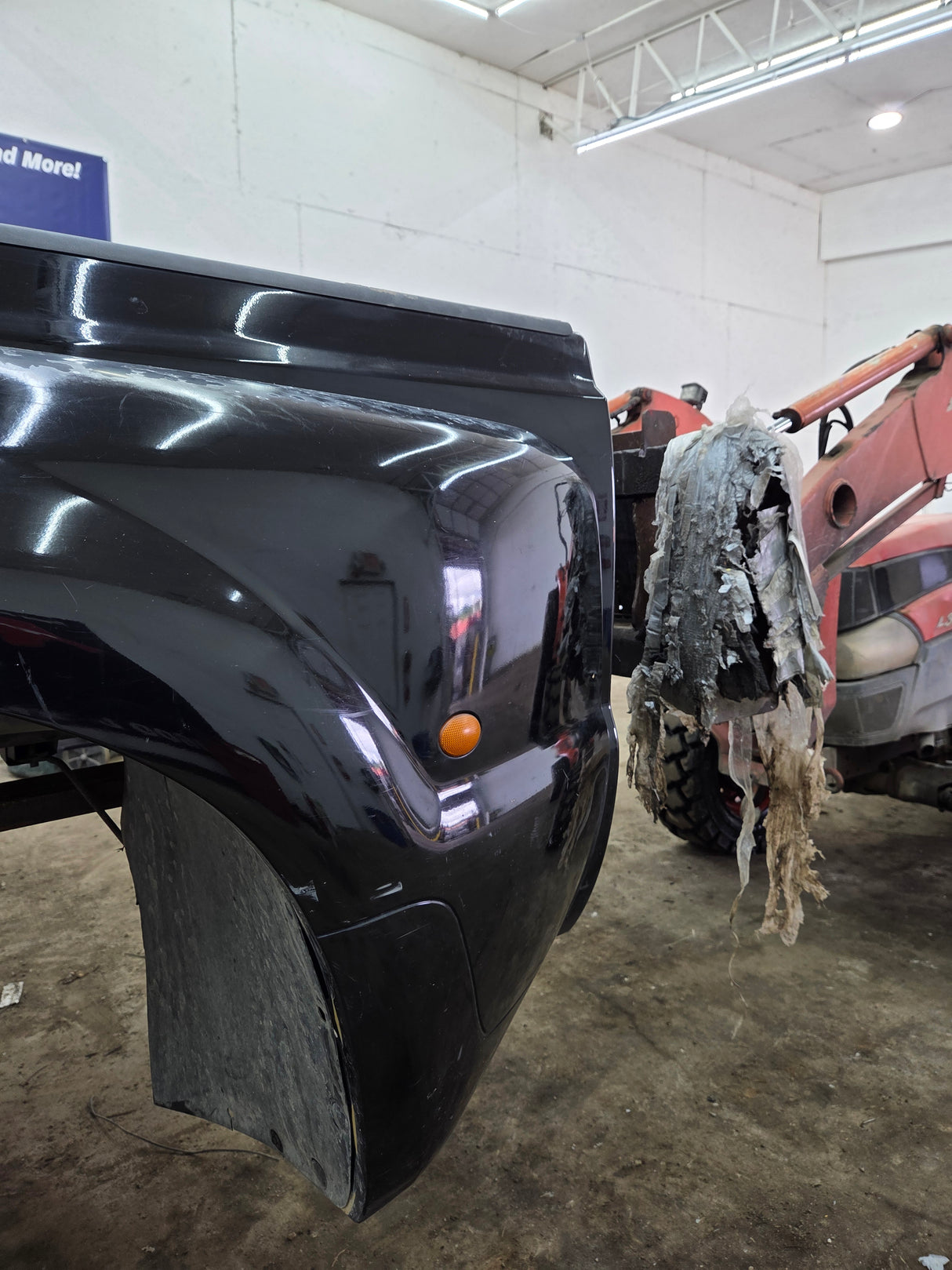 1999-2010 Ford Super Duty F250 F350 6' 9" Dually Short Truck Bed