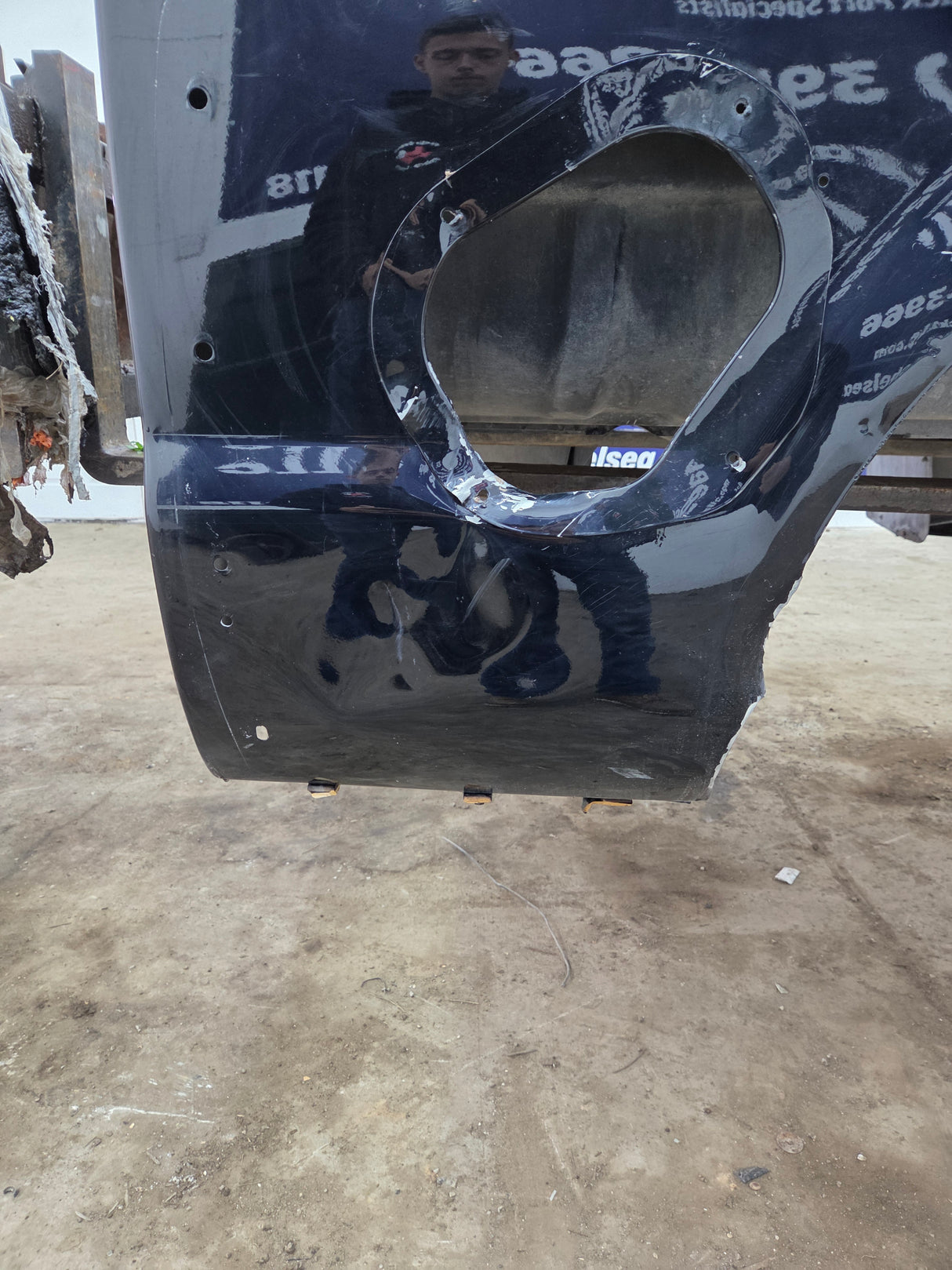 1999-2010 Ford Super Duty F250 F350 6' 9" Dually Short Truck Bed