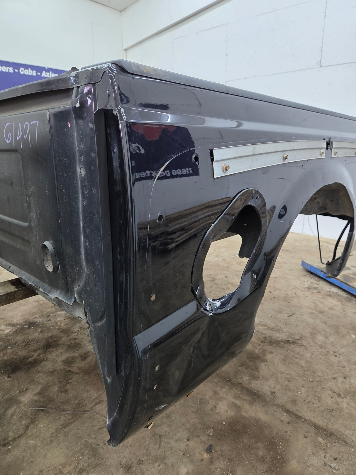 1999-2010 Ford Super Duty F250 F350 6' 9" Dually Short Truck Bed