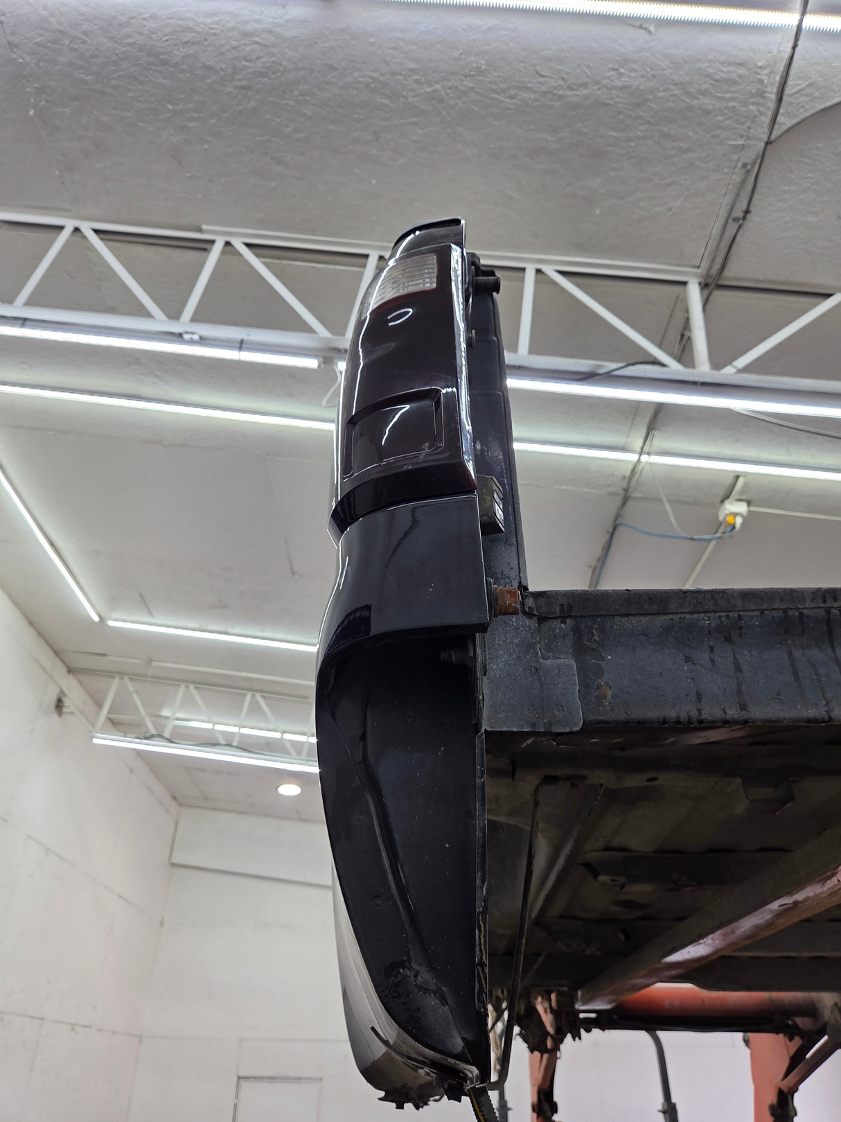 1999-2010 Ford Super Duty F250 F350 6' 9" Dually Short Truck Bed