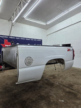 1999-2007 Chevrolet Silverado / GMC Sierra 1500 2500HD 3500HD 6' 6" Short Truck Bed