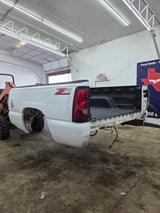 1999-2007 Chevrolet Silverado / GMC Sierra 1500 2500HD 3500HD 6' 6" Short Truck Bed