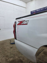 1999-2007 Chevrolet Silverado / GMC Sierra 1500 2500HD 3500HD 6' 6" Short Truck Bed