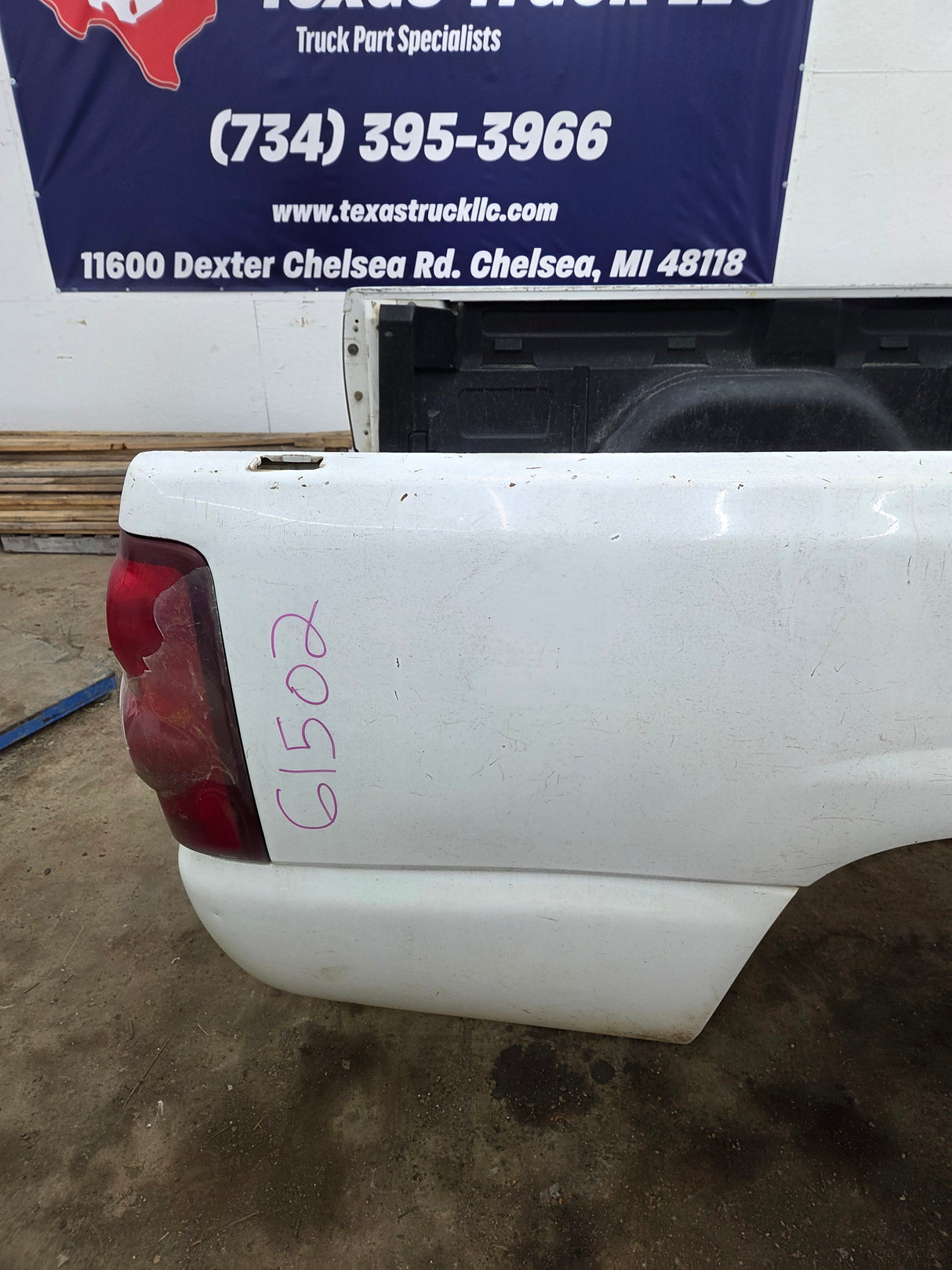 1999-2007 Chevrolet Silverado / GMC Sierra 1500 2500 3500 HD 8' Long Bed Truck Bed