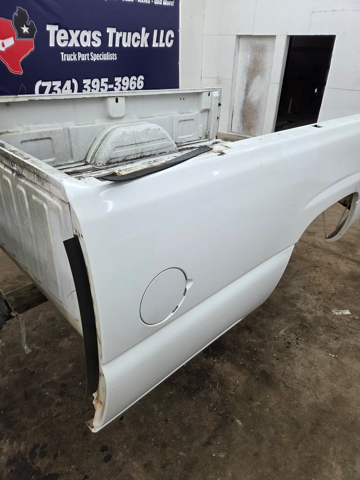 1999-2007 Chevrolet Silverado / GMC Sierra 1500 2500 3500 HD 8' Long Bed Truck Bed