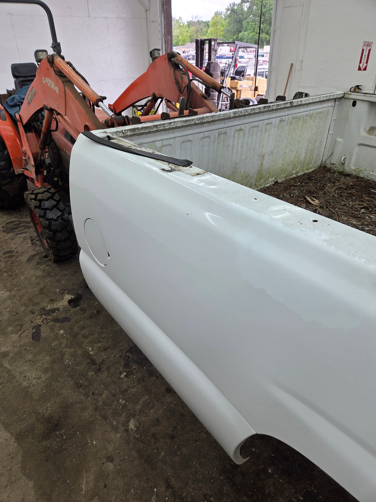1999-2007 Chevrolet Silverado / GMC Sierra 1500 2500 3500 HD 8' Long Bed Truck Bed