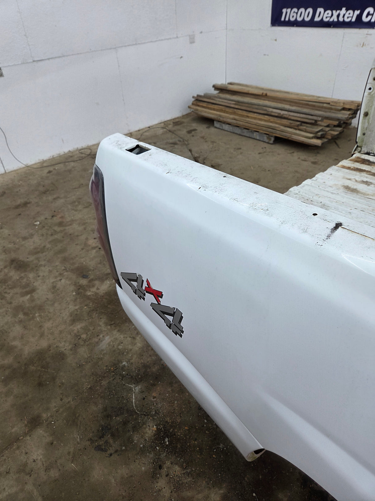 1999-2007 Chevrolet Silverado / GMC Sierra 1500 2500 3500 HD 8' Long Bed Truck Bed