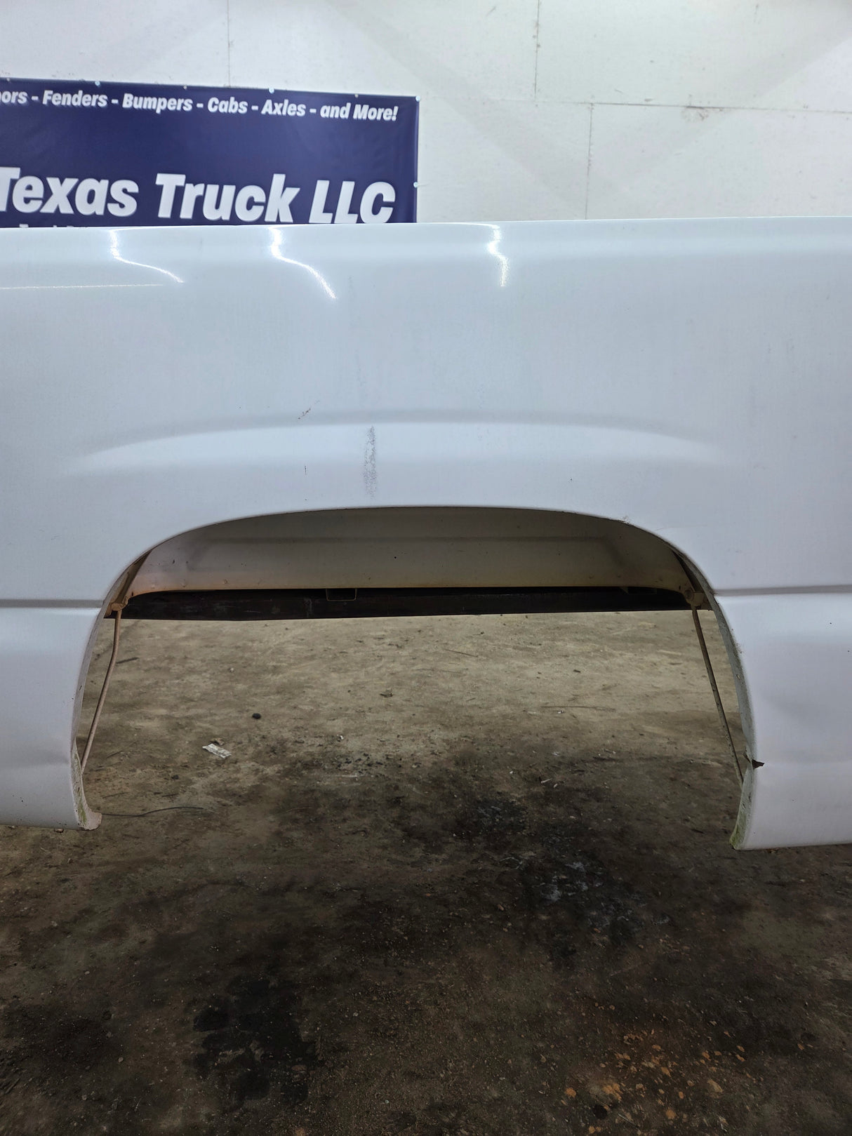1999-2007 Chevrolet Silverado / GMC Sierra 1500 2500 3500 HD 8' Long Bed Truck Bed