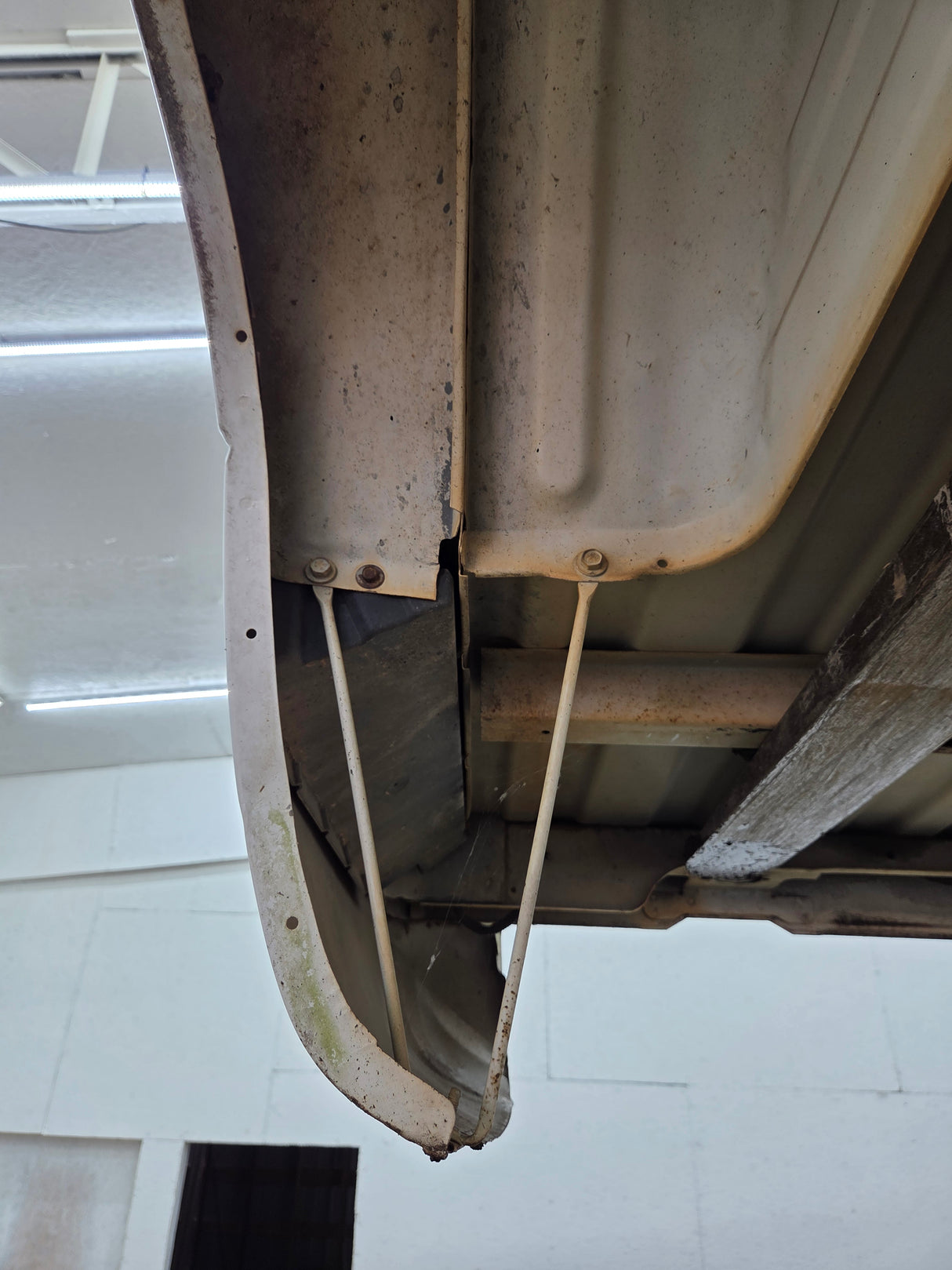 1999-2007 Chevrolet Silverado / GMC Sierra 1500 2500 3500 HD 8' Long Bed Truck Bed