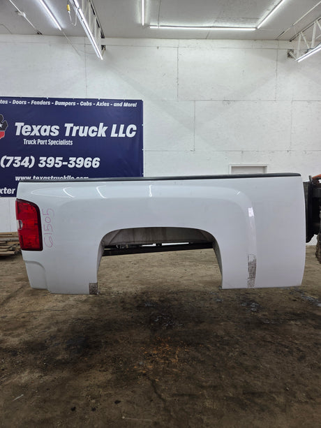 2007-2013 Chevrolet Silverado 1500 2500 3500 HD 6' 6" Short Truck Bed