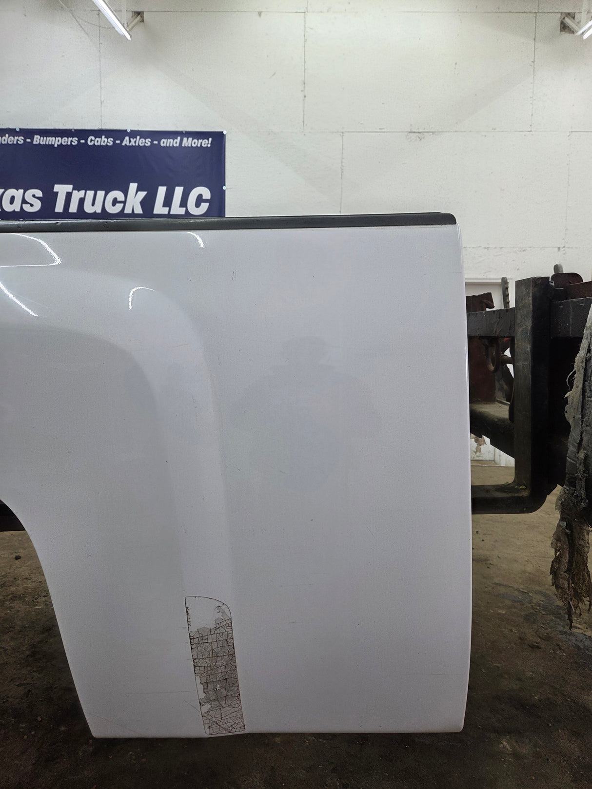 2007-2013 Chevrolet Silverado 1500 2500 3500 HD 6' 6" Short Truck Bed