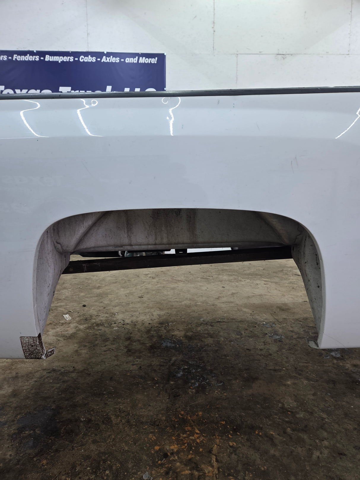 2007-2013 Chevrolet Silverado 1500 2500 3500 HD 6' 6" Short Truck Bed