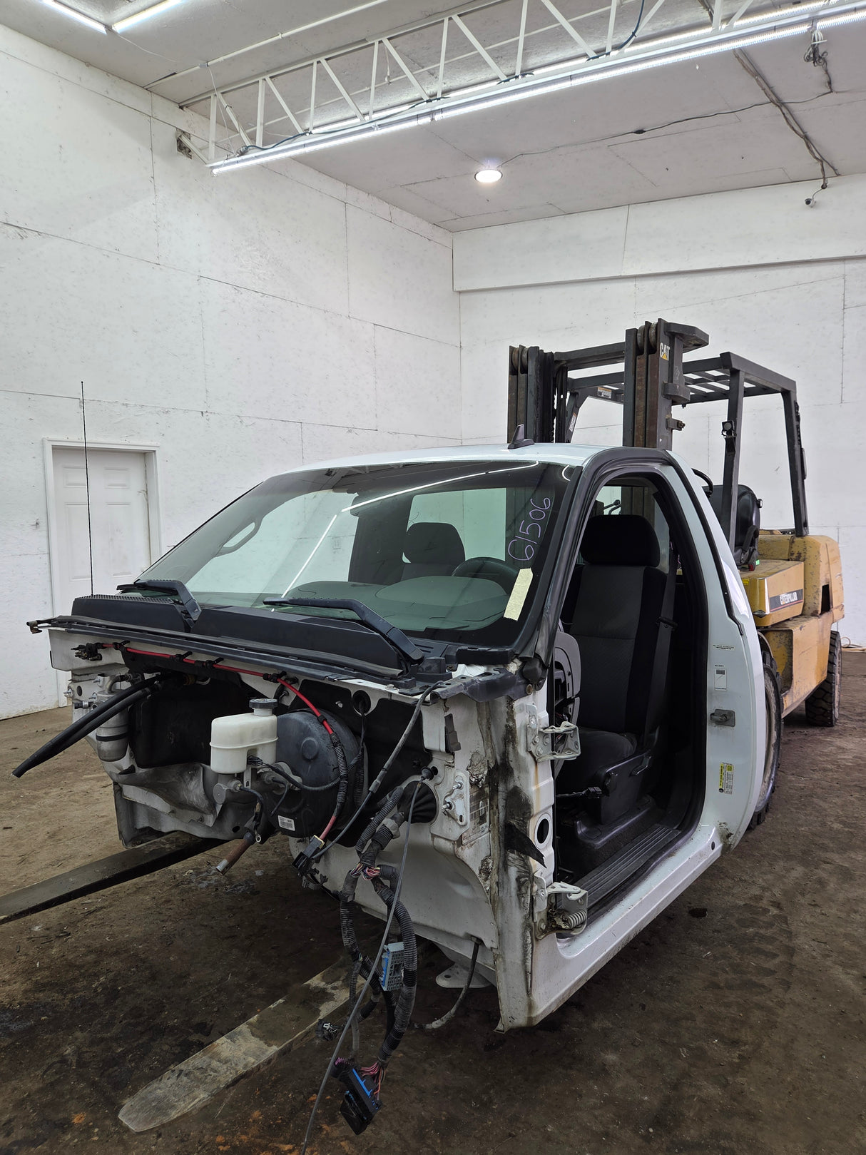 2007-2013 Chevrolet Silverado / GMC Sierra 1500 2500 3500 HD Regular Cab
