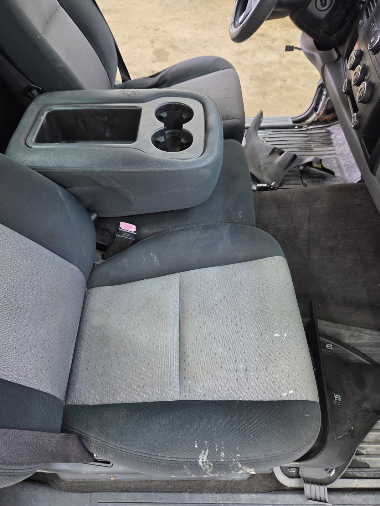 2007-2013 Chevrolet Silverado / GMC Sierra 1500 2500 3500 HD Regular Cab