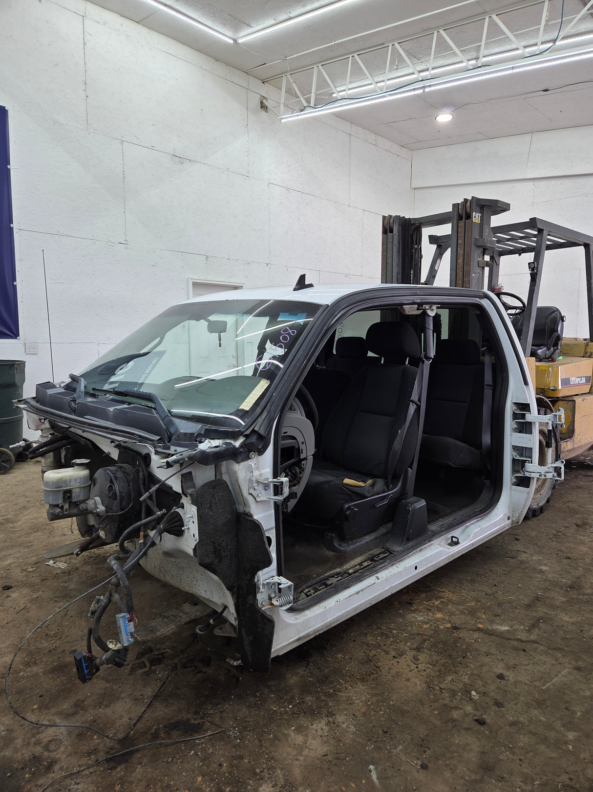 2007-2013 Chevrolet Silverado / GMC Sierra 1500 2500 3500 HD Extended Cab
