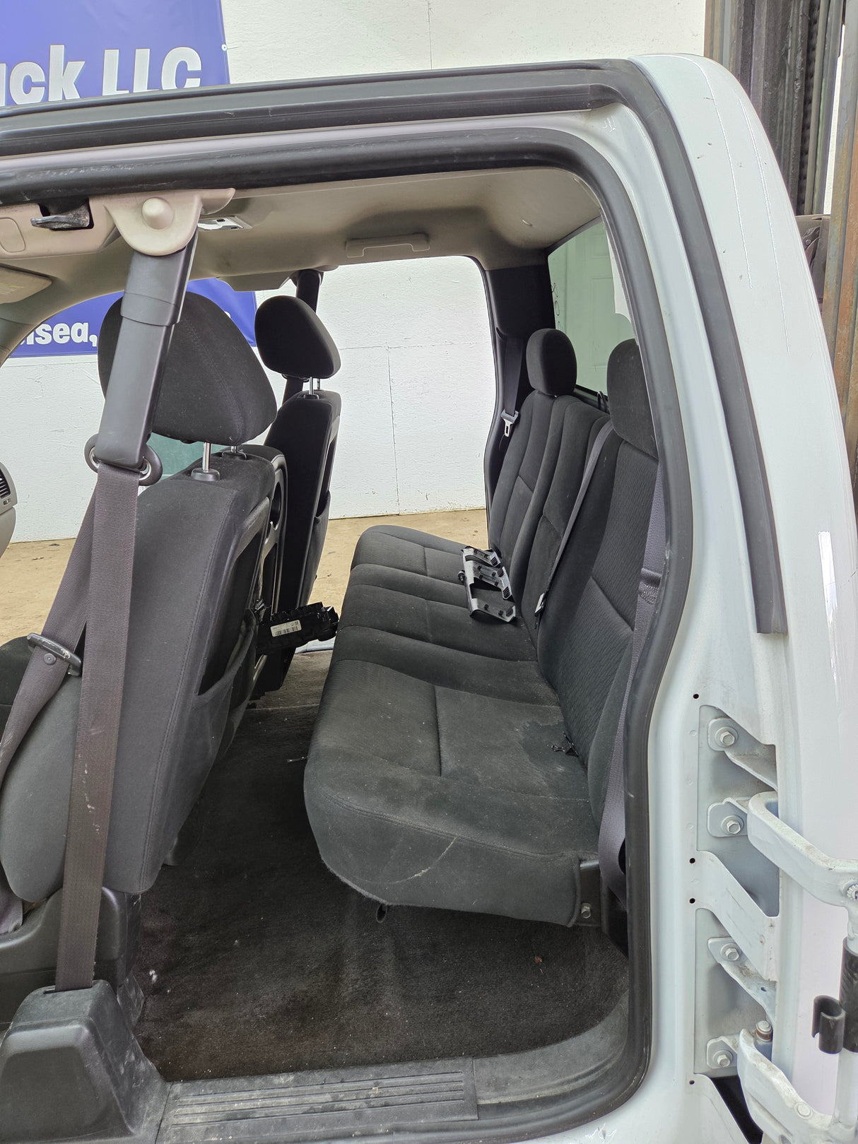 2007-2013 Chevrolet Silverado / GMC Sierra 1500 2500 3500 HD Extended Cab