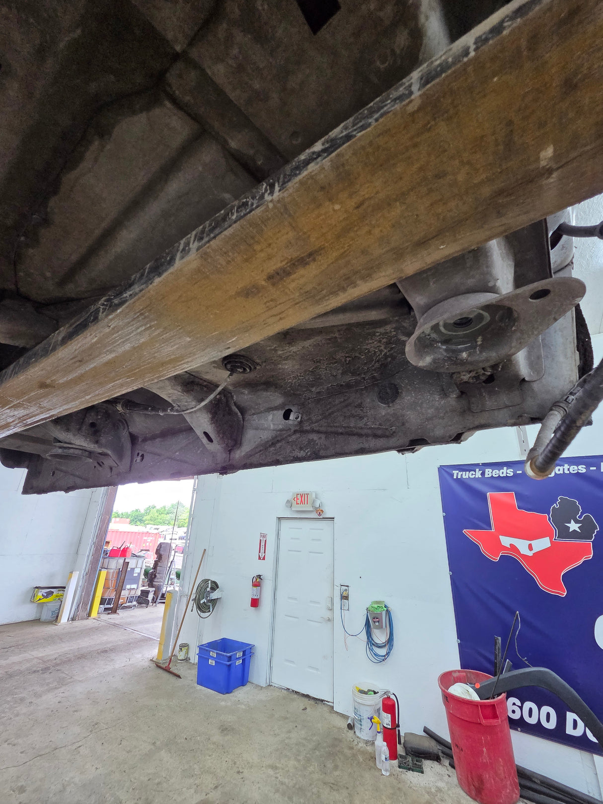 2007-2013 Chevrolet Silverado / GMC Sierra 1500 2500 3500 HD Extended Cab