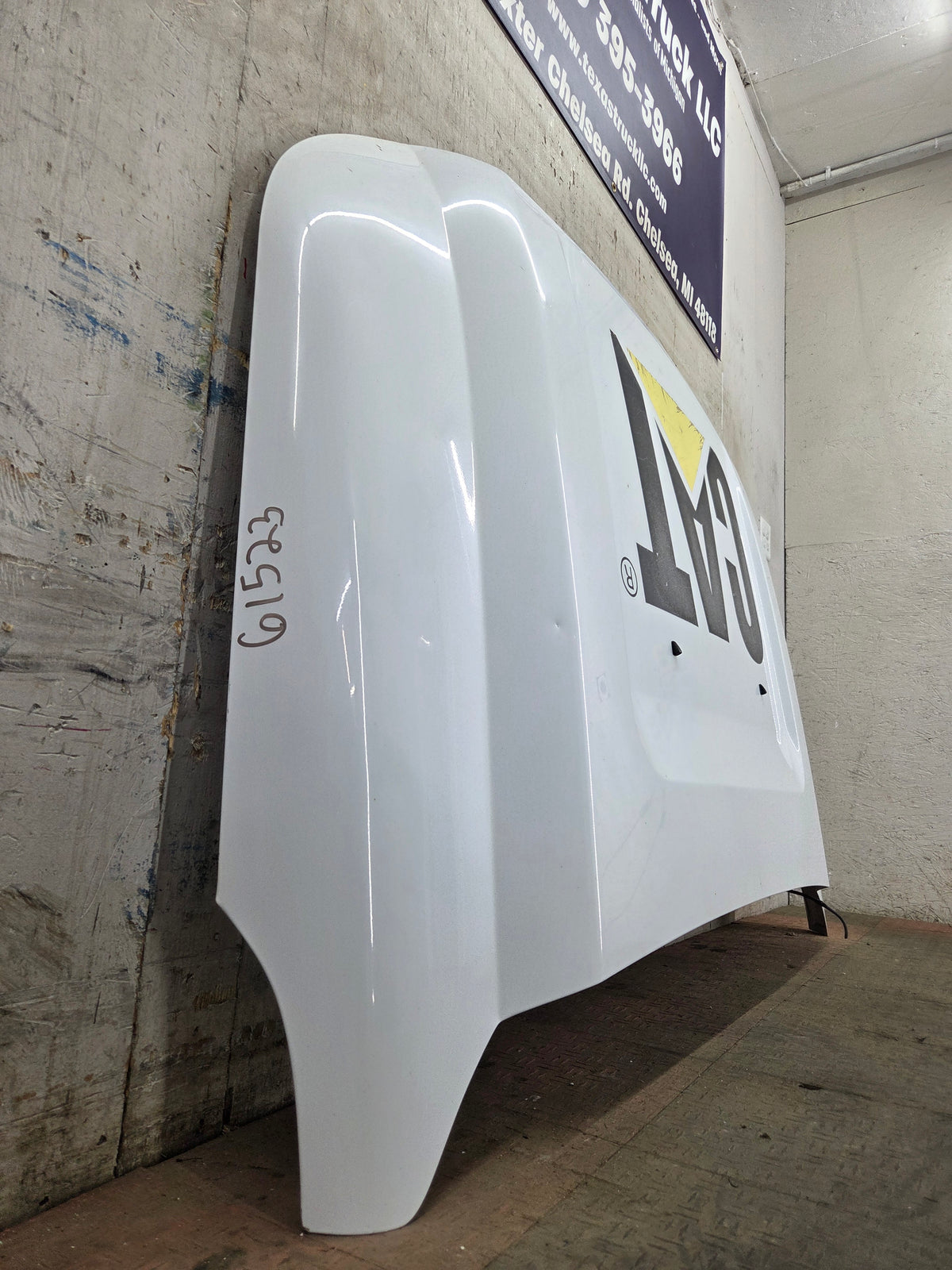 2011-2016 Ford Super Duty Hood F250 F350 F450 F550