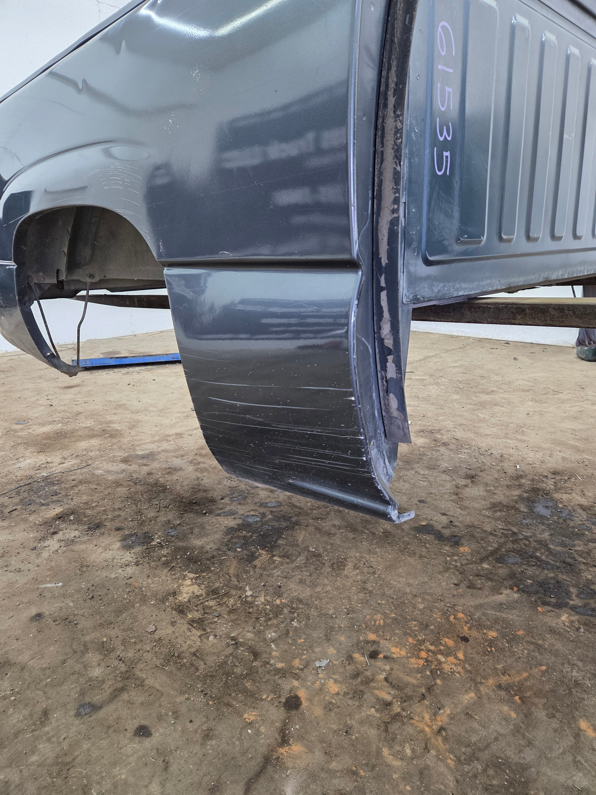1999-2007 Chevrolet Silverado / GMC Sierra 1500 5' 8" Short Truck Bed
