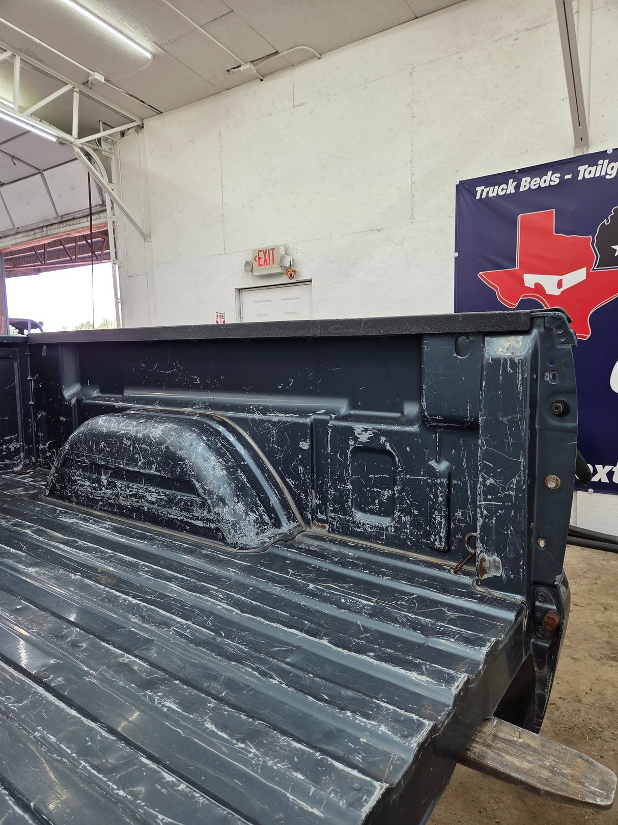 1999-2007 Chevrolet Silverado / GMC Sierra 1500 5' 8" Short Truck Bed