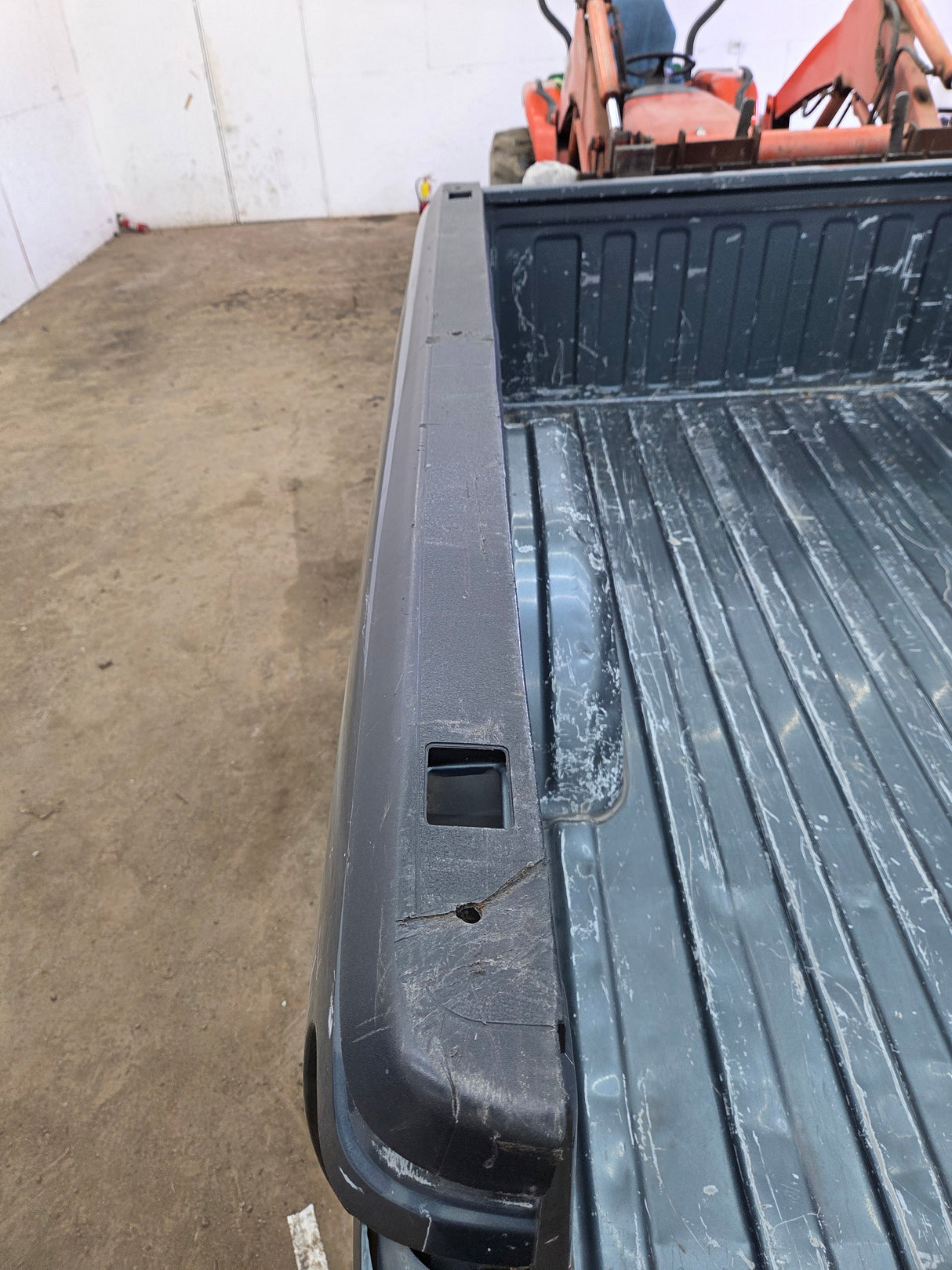 1999-2007 Chevrolet Silverado / GMC Sierra 1500 5' 8" Short Truck Bed