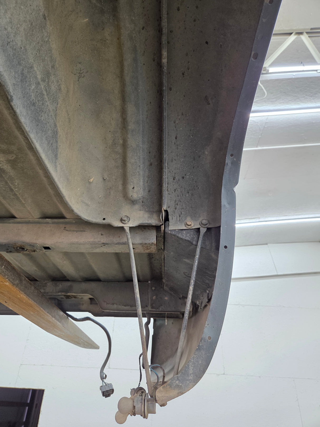 1999-2007 Chevrolet Silverado / GMC Sierra 1500 5' 8" Short Truck Bed