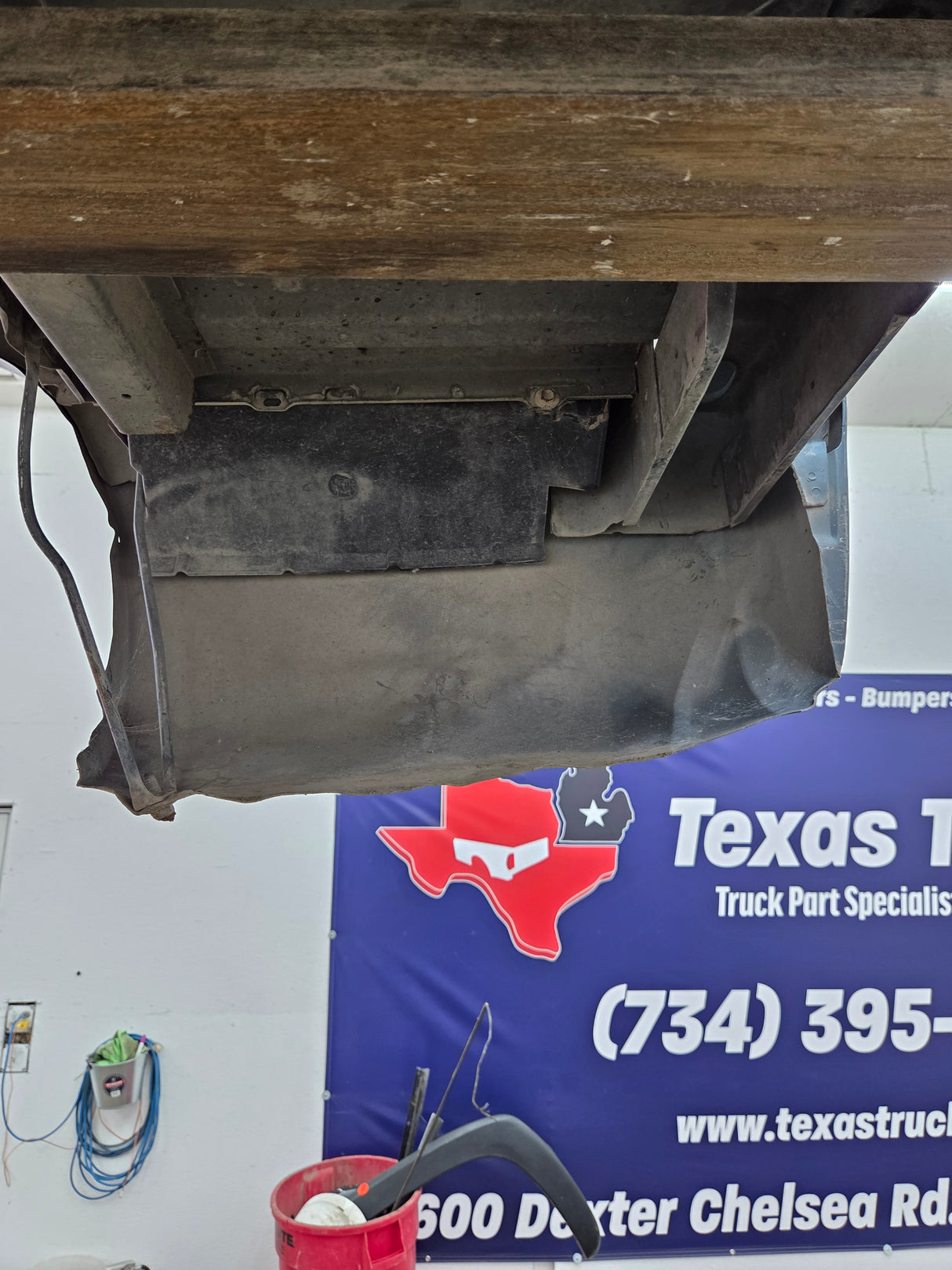 1999-2007 Chevrolet Silverado / GMC Sierra 1500 5' 8" Short Truck Bed