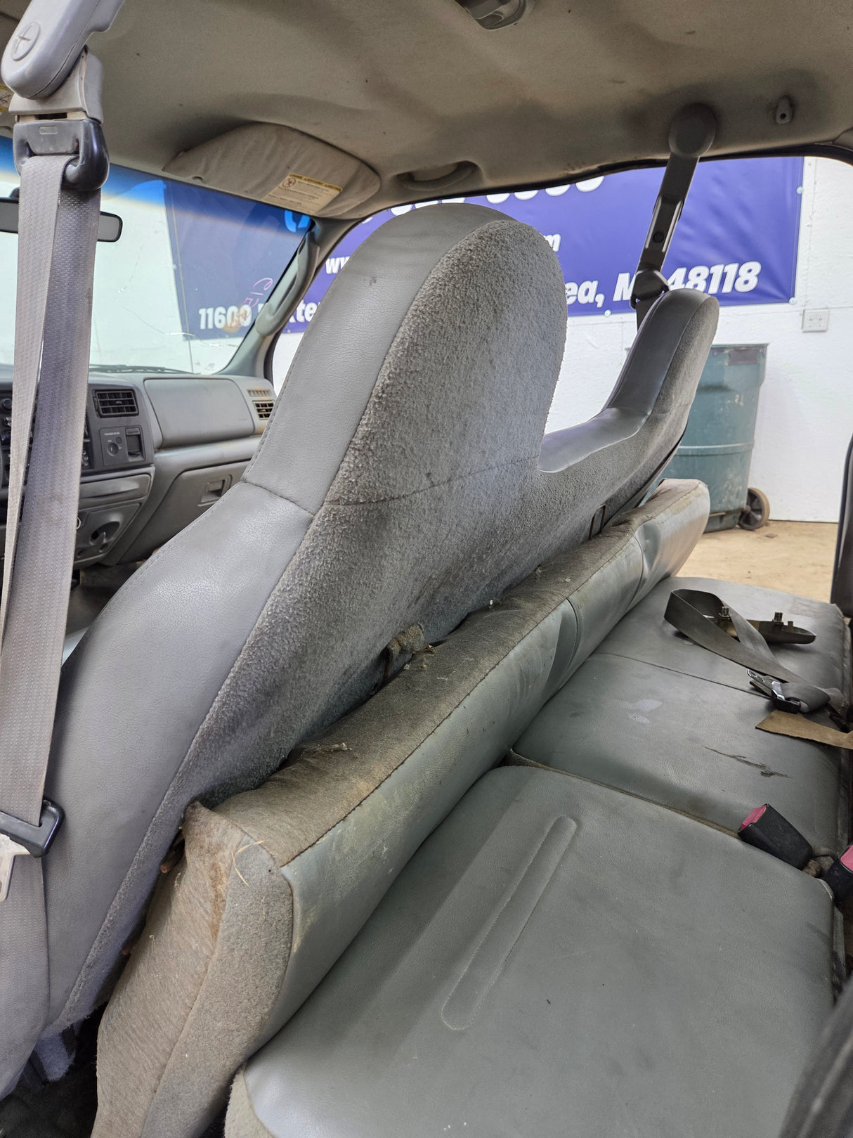 1999-2004 Ford Super Duty Extended Cab F250 F350 F450 F550 6.0 Power Stroke