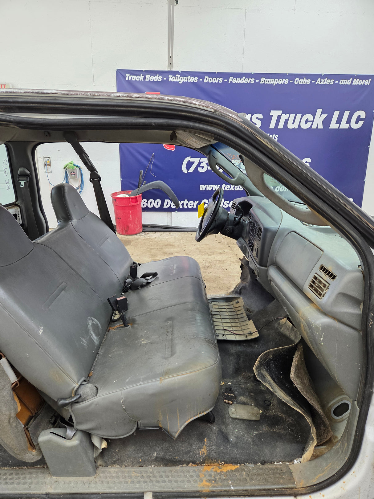 1999-2004 Ford Super Duty Extended Cab F250 F350 F450 F550 6.0 Power Stroke