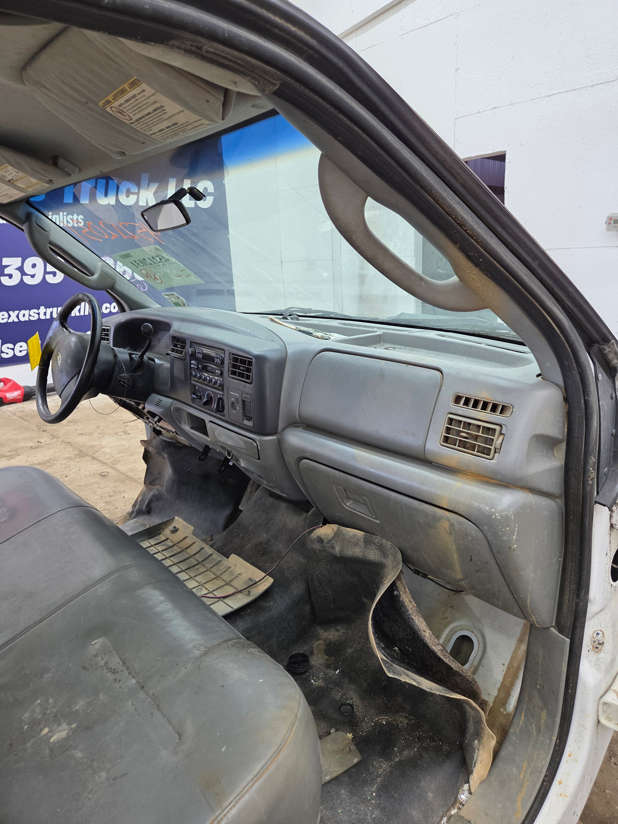 1999-2004 Ford Super Duty Extended Cab F250 F350 F450 F550 6.0 Power Stroke