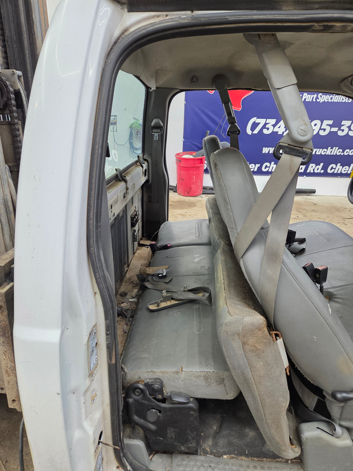 1999-2004 Ford Super Duty Extended Cab F250 F350 F450 F550 6.0 Power Stroke