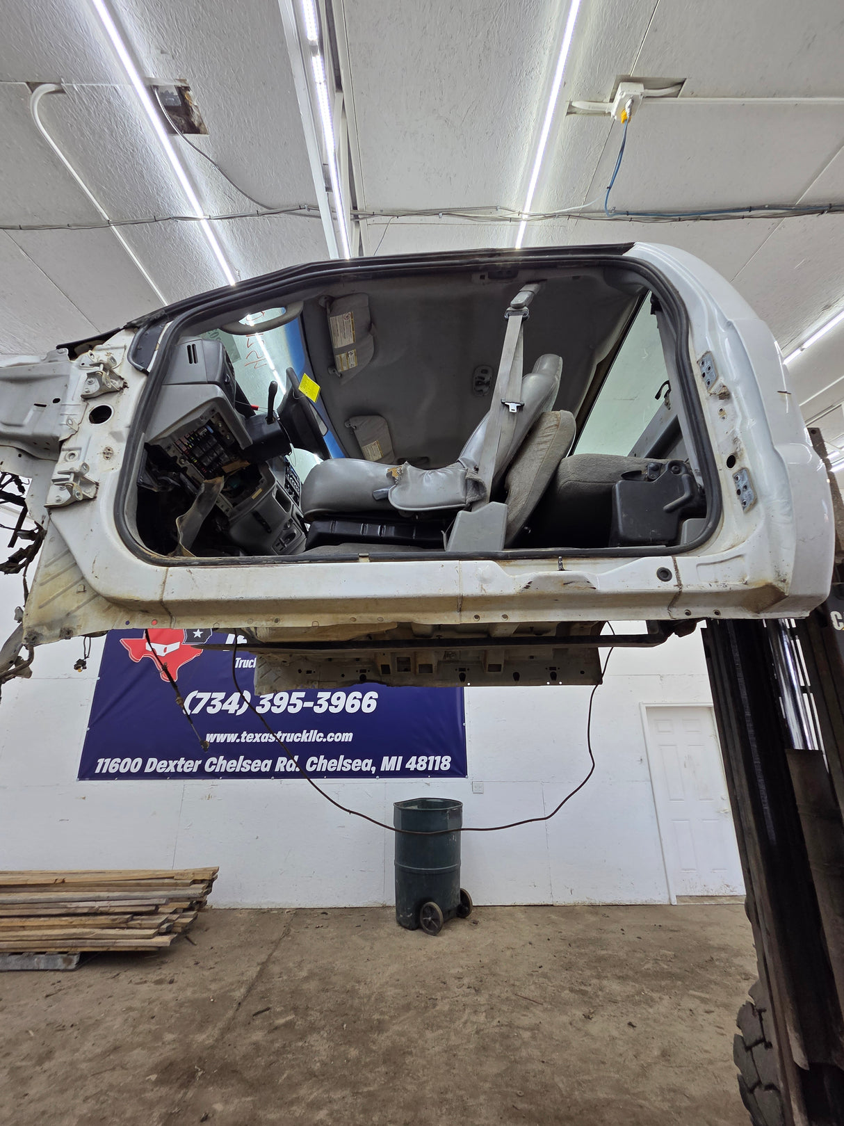 1999-2004 Ford Super Duty Extended Cab F250 F350 F450 F550 6.0 Power Stroke