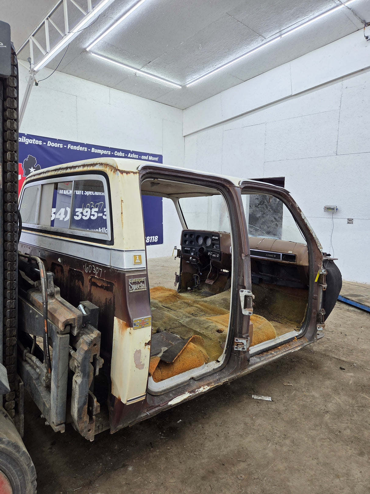 1973-1987 Chevrolet / GMC Square Body Crew Cab Truck Cab K series / C series