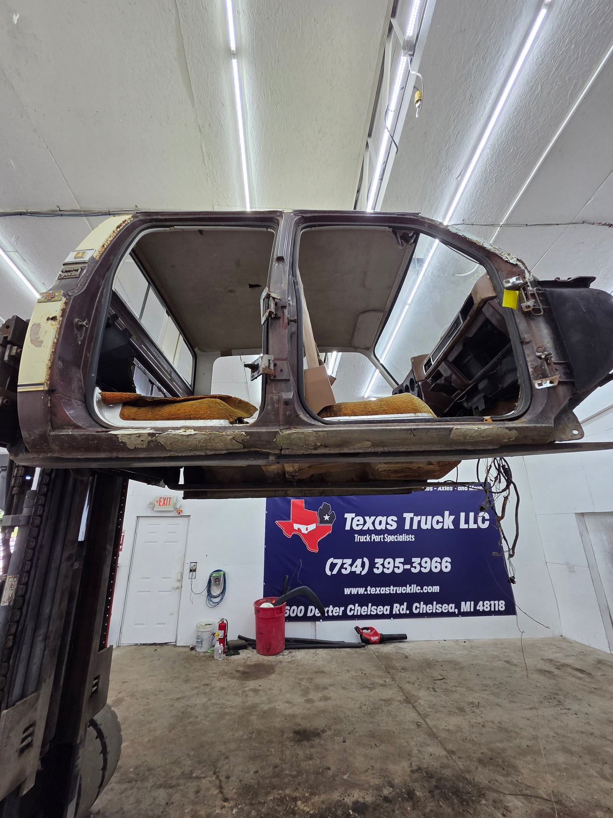 1973-1987 Chevrolet / GMC Square Body Crew Cab Truck Cab K series / C series