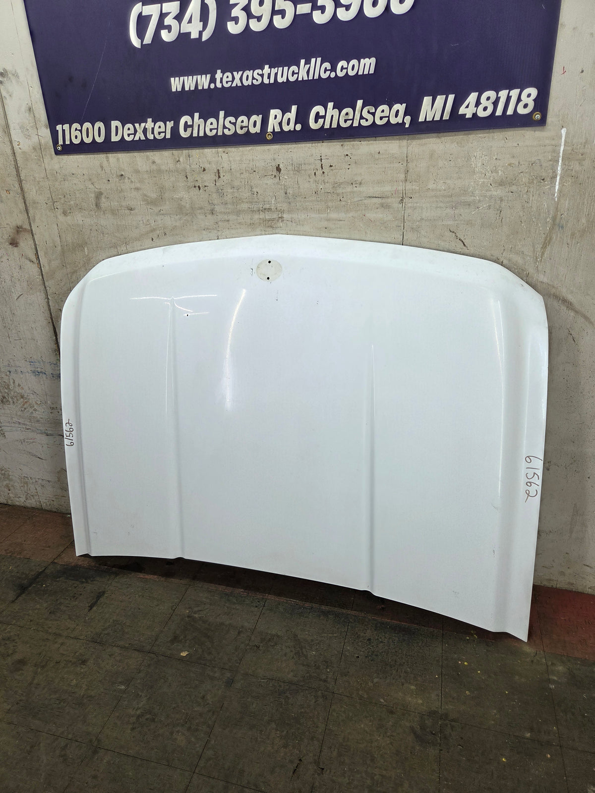 2007-2013 Chevrolet Silverado 1500 2500 Hood