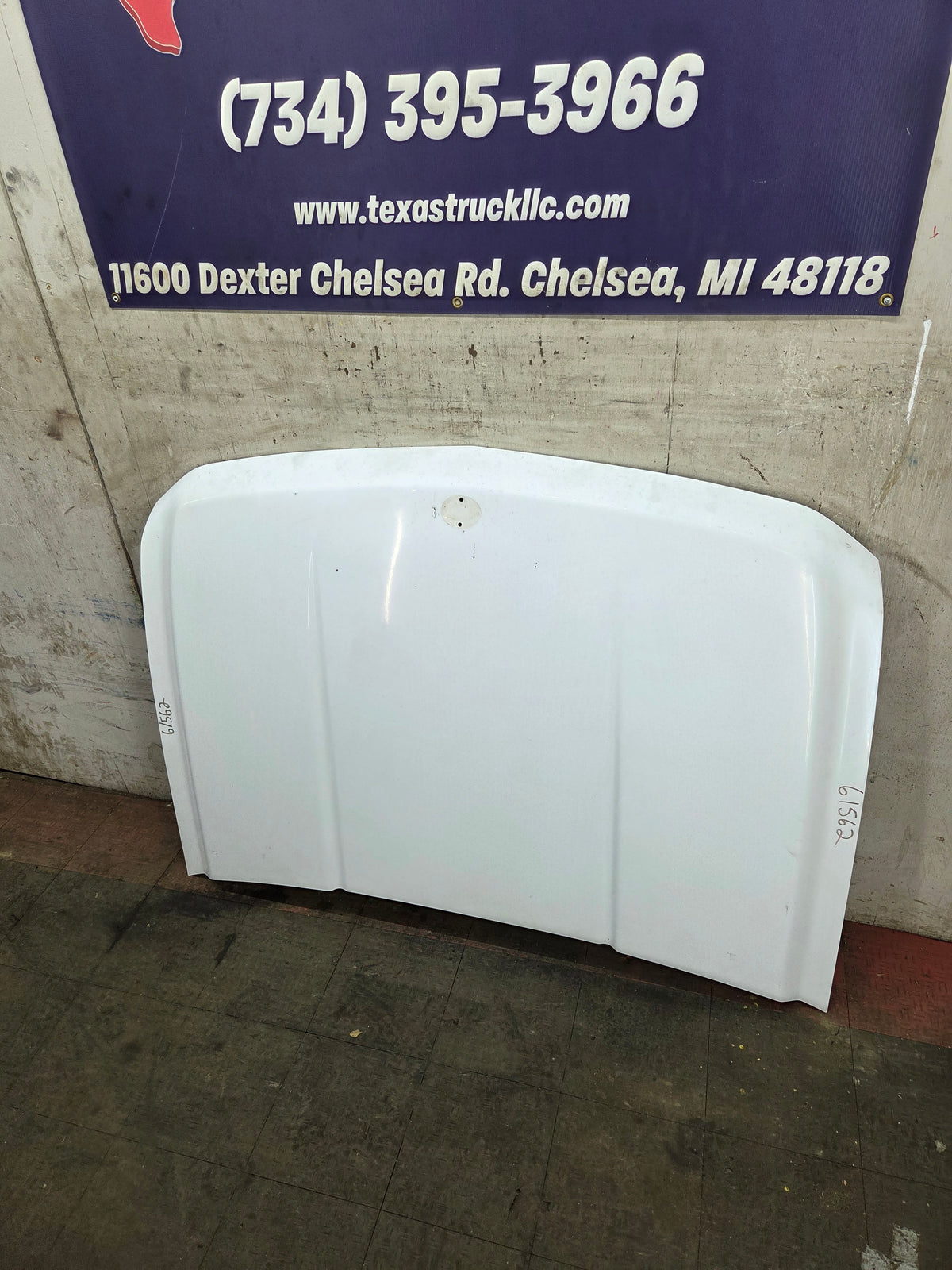 2007-2013 Chevrolet Silverado 1500 2500 Hood