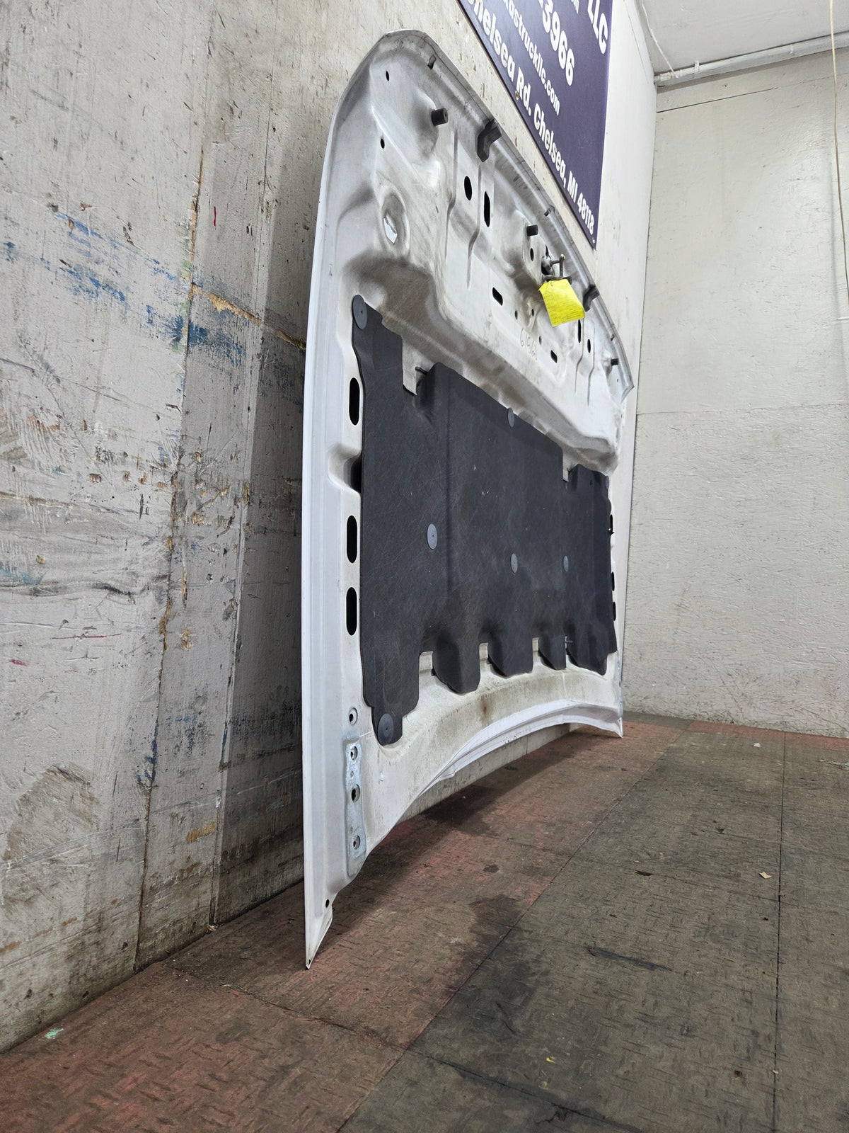 2007-2013 Chevrolet Silverado 1500 2500 Hood
