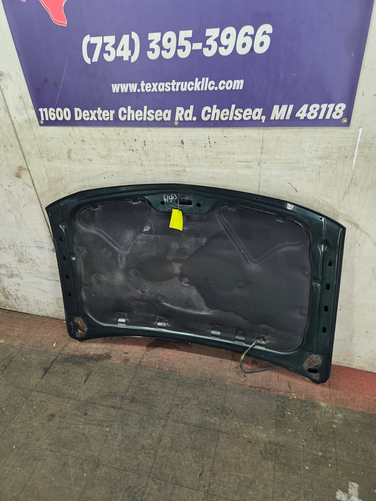 1999-2006 GMC Sierra 1500 2500 3500 Hood