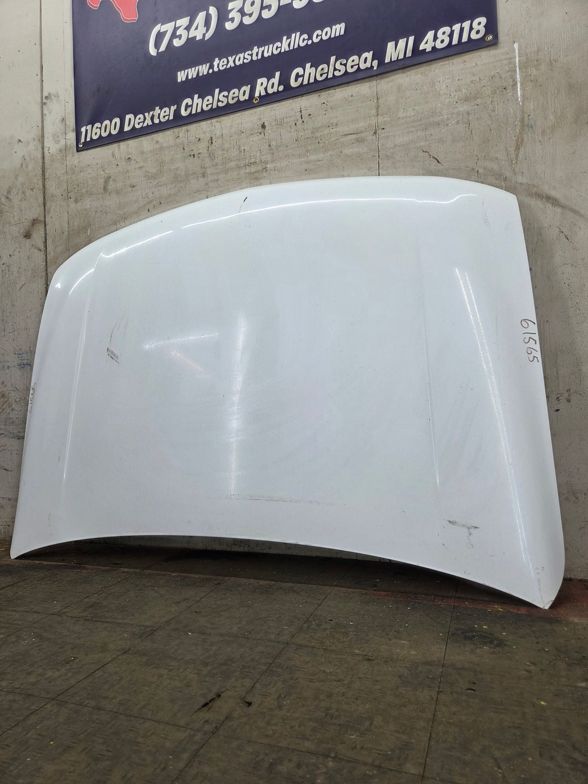 1999-2006 GMC Sierra 1500 2500 3500 Hood