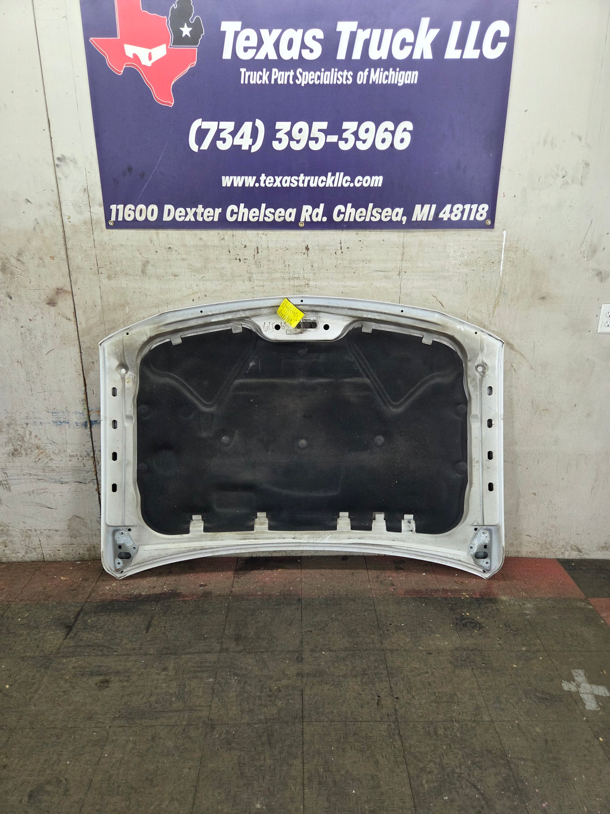 1999-2006 GMC Sierra 1500 2500 3500 Hood