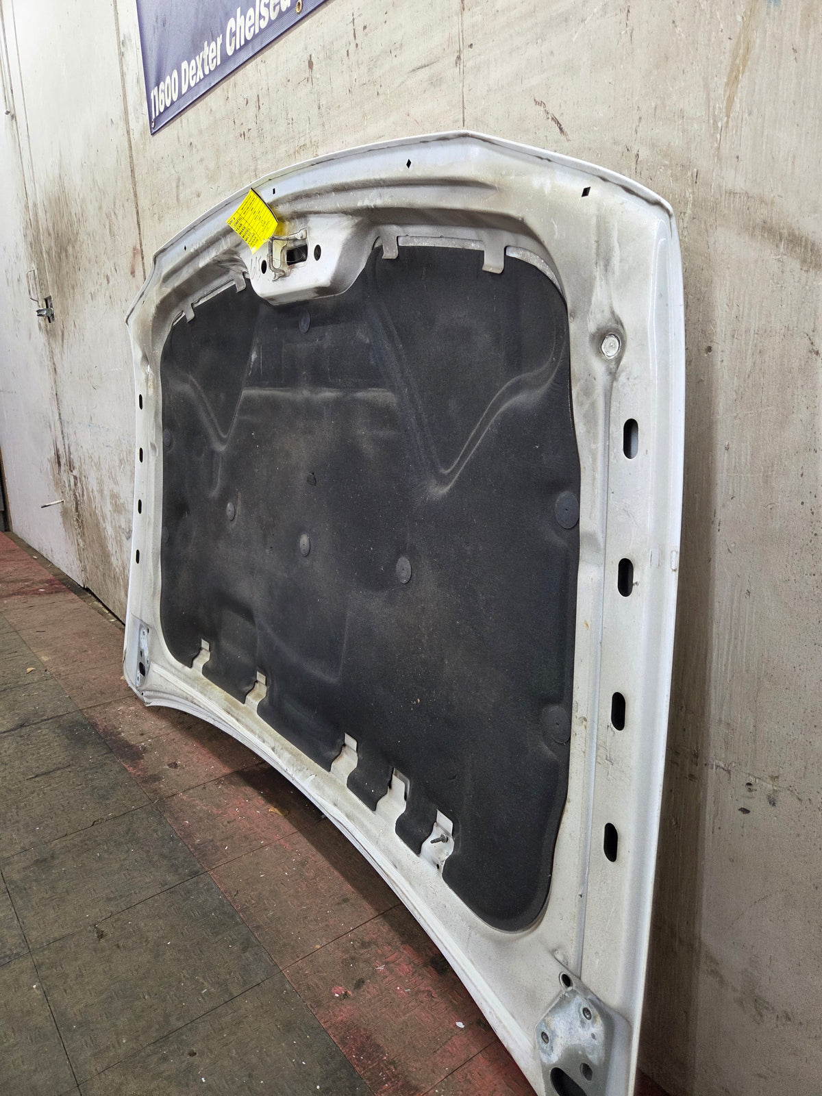 1999-2006 GMC Sierra 1500 2500 3500 Hood