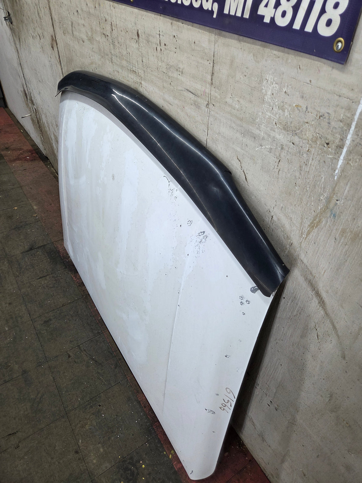 1999-2006 GMC Sierra 1500 2500 3500 Hood