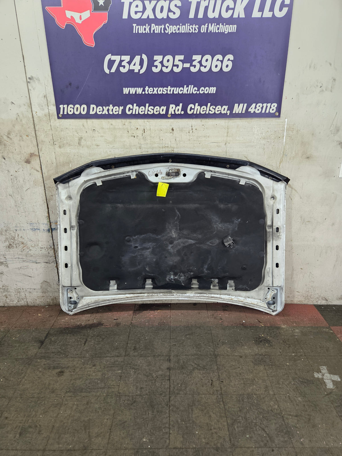 1999-2006 GMC Sierra 1500 2500 3500 Hood