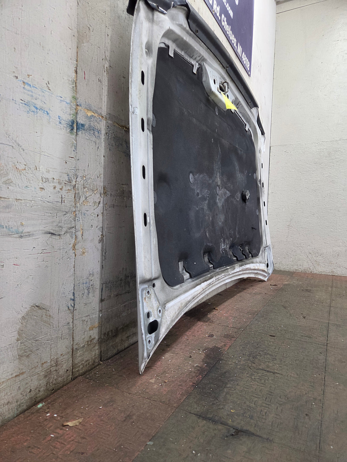 1999-2006 GMC Sierra 1500 2500 3500 Hood